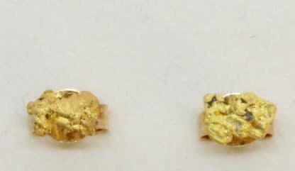 Kultahippu korvanapit(2kpl) 3x5mm Gold Lemmenjoki