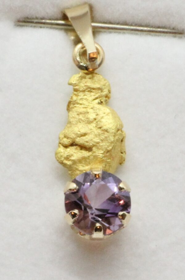 Ametisti-kultahippu-riipus Lemmenjokikoru hippu 9mm