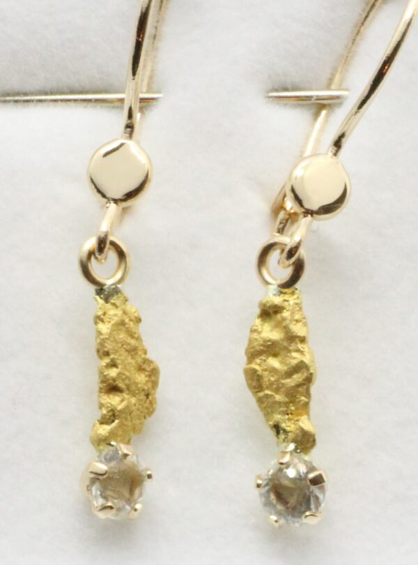 Beryllikorvariipukset-kultahippu 6mm Lemmenjokikoru