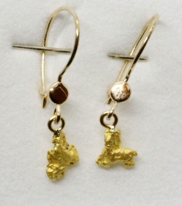 Korvakoruriipukset kultahiput 4x5mm Lemmenjokikoru Alhonen