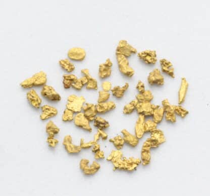 Pikku kultahippuja noin 1.0g läpimitta 2-4 mm Lapista